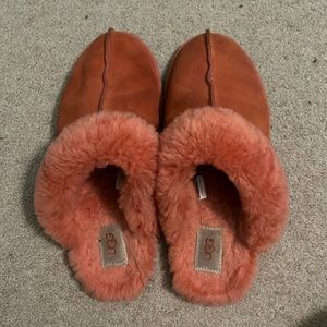 Salmon Ugg Slippers
